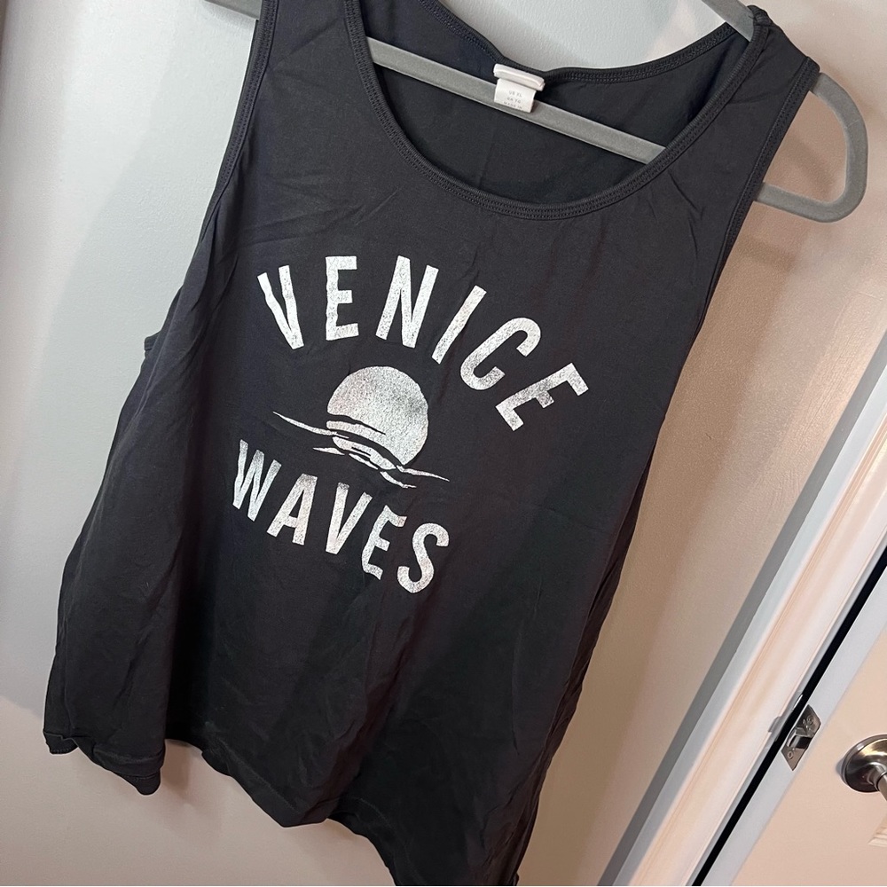 H&M men’s tank top